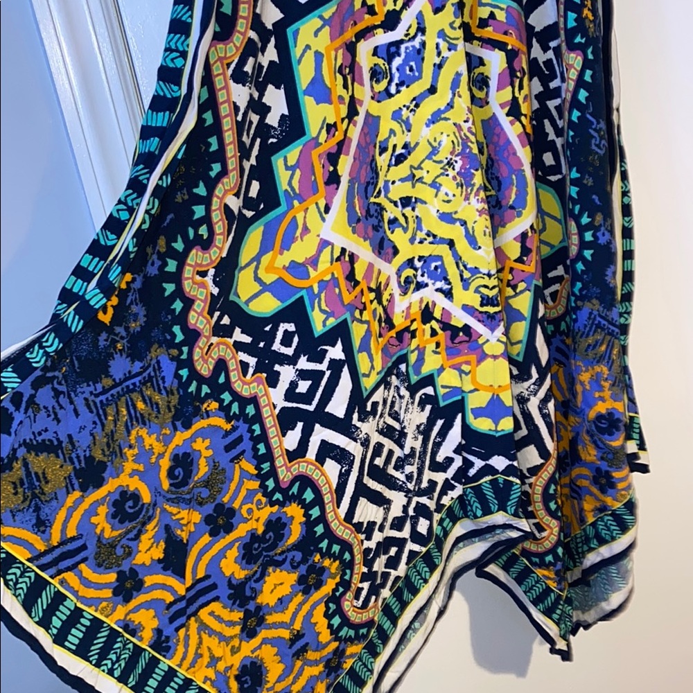 Geometric Pattern Dress - Picture 4 of 8